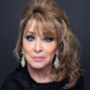 Meet your Posher, Lynn